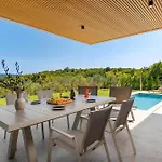 Casa Mayren Romantic Wellness For Two