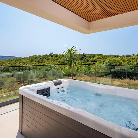 Casa Mayren Romantic Wellness For Two Villa